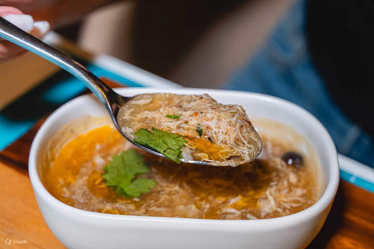 Deja Brew Lifestyle Cafe presso il Centara Life Hotel Bangkok Phra Nakhon