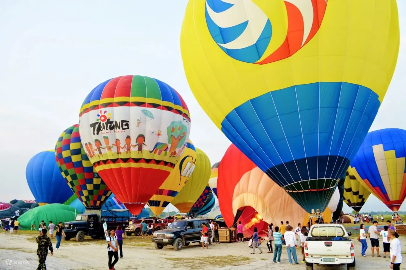 spion Terzijde stil Hot Air Balloon Festival from Manila - Klook Philippines