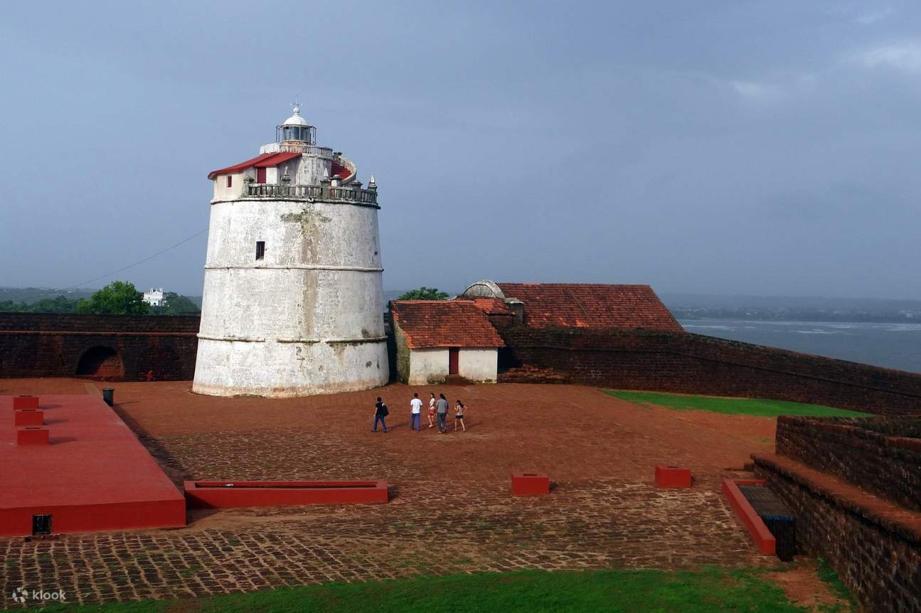 果阿：大岛之旅