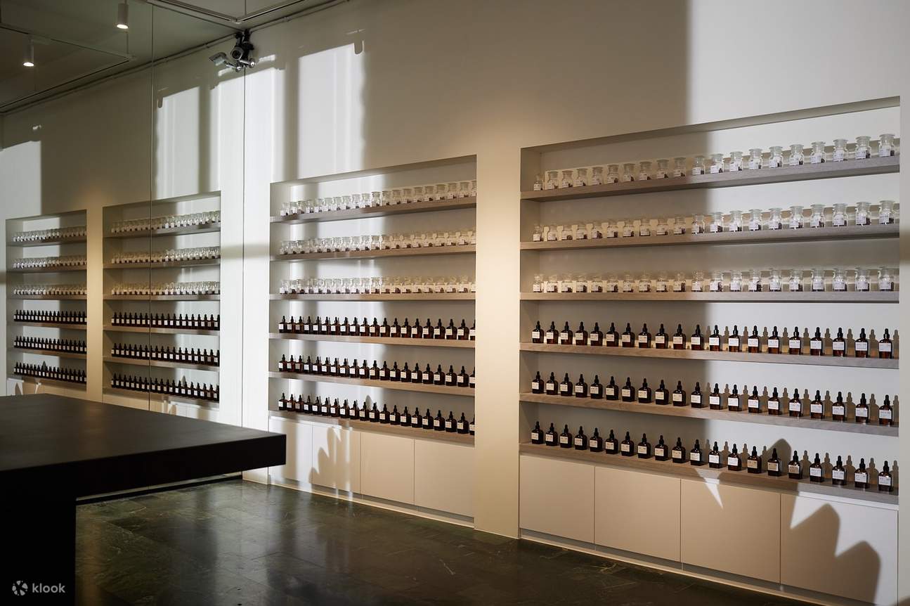 Taipei: Immersive DIY Perfume Making