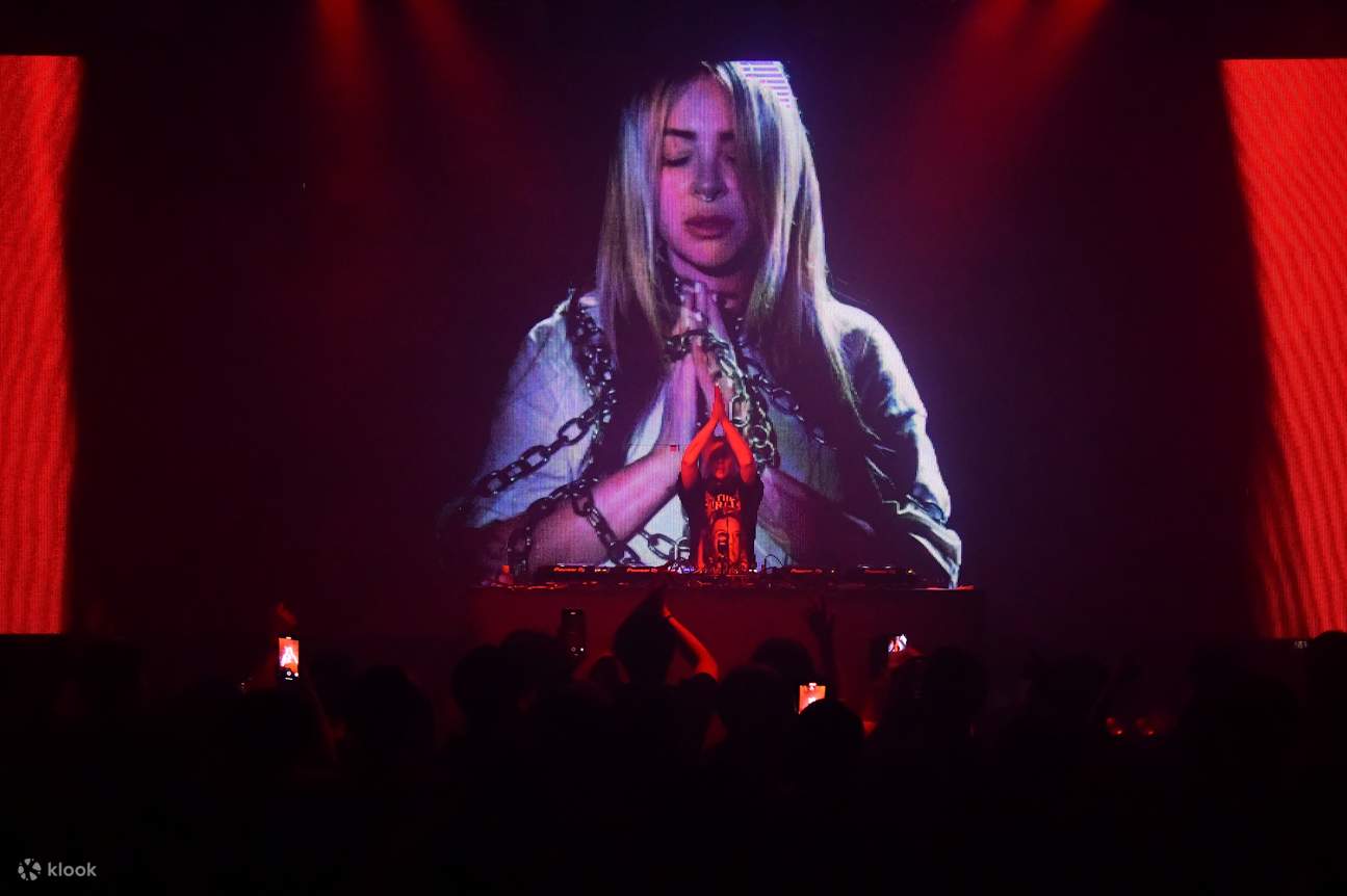 Osaka: Biglietto per PICCADILLY PREMIUM Live Show & Nightclub