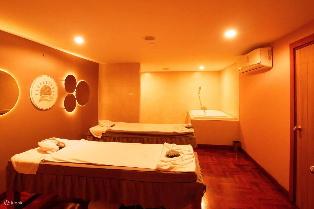 Sunshine Spa And Massage Ekkamai 12 Experience in Bangkok in Thailand