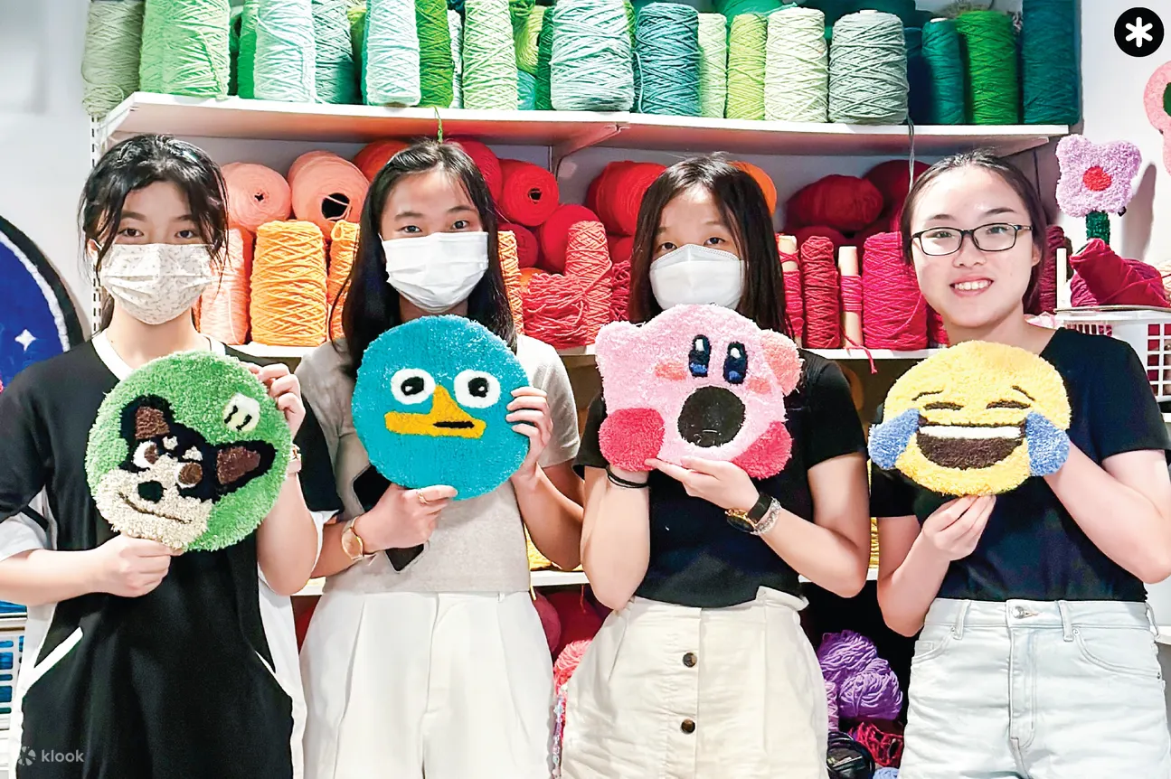 Theflooriscold Studio | Hong Kong Tufting Workshop | Kwai Hing