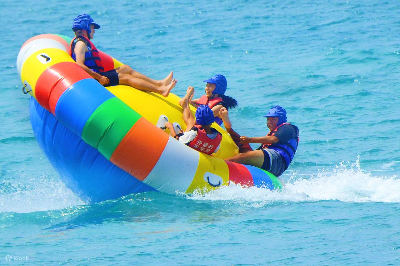 澎湖: Tour một ngày đến đảo nhiệt đới Đại Thương - Thỏa sức vui chơi trên đảo Đại Thương & Khám phá bí mật Cô Bà T嶼 & Tận hưởng các hoạt động vui chơi trên nước & Thú vui câu cá & Khám phá công viên nổi và các món đặc sản biển địa phương