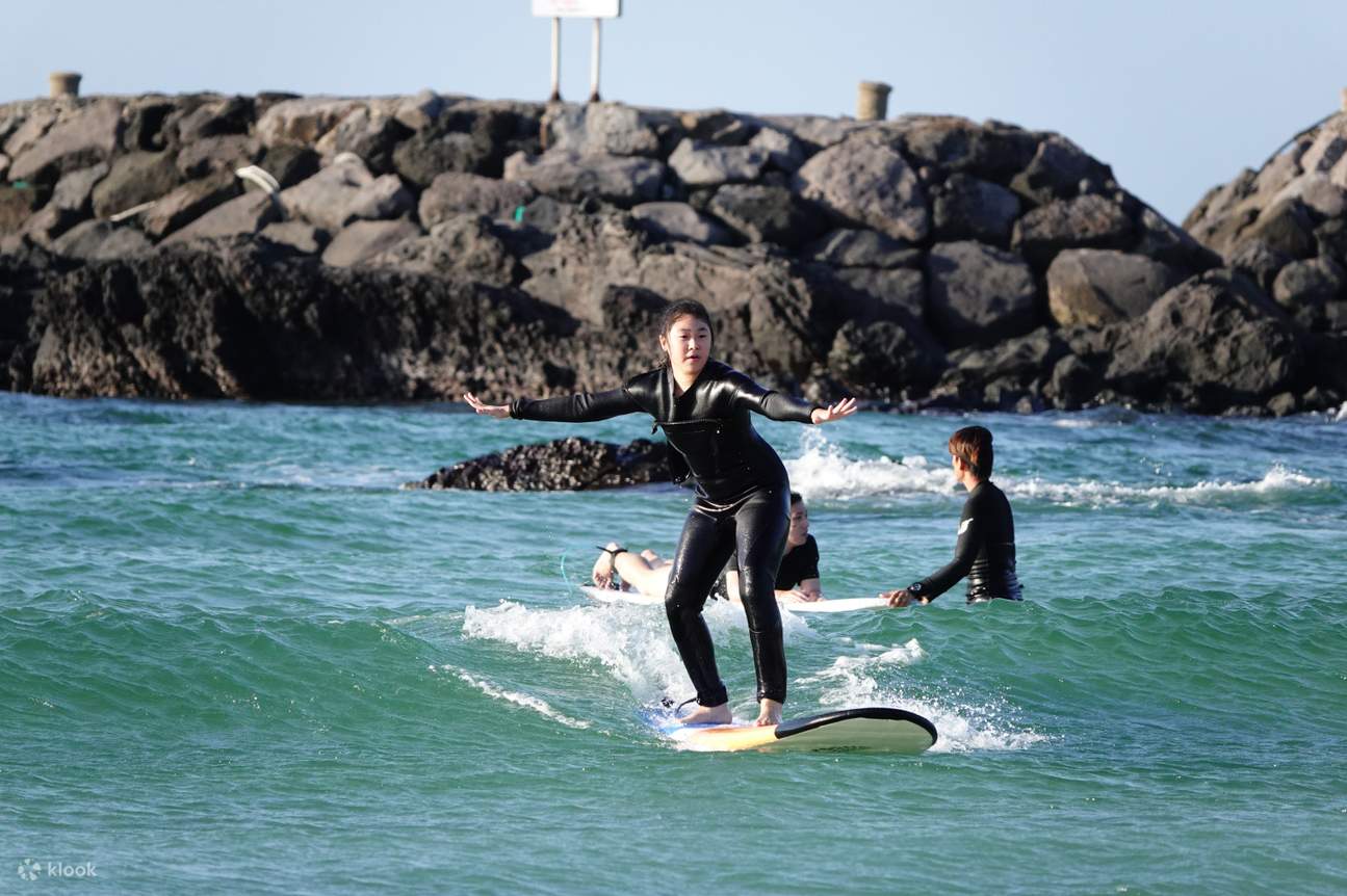 【濟州/涯月】初學者衝浪課程套餐