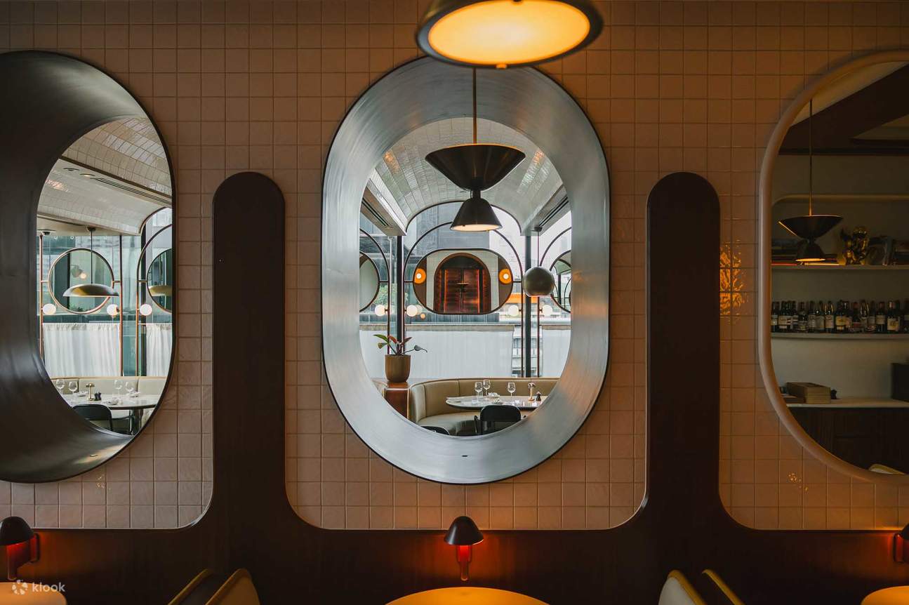 The Standard Grill at The Standard, Bangkok Mahanakhon