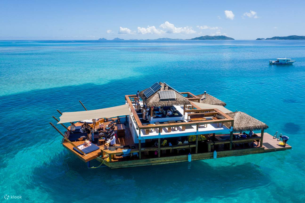 Cloud 9 Tagesausflug ab Denarau mit FJD60 Bar-Guthaben in Fidschi