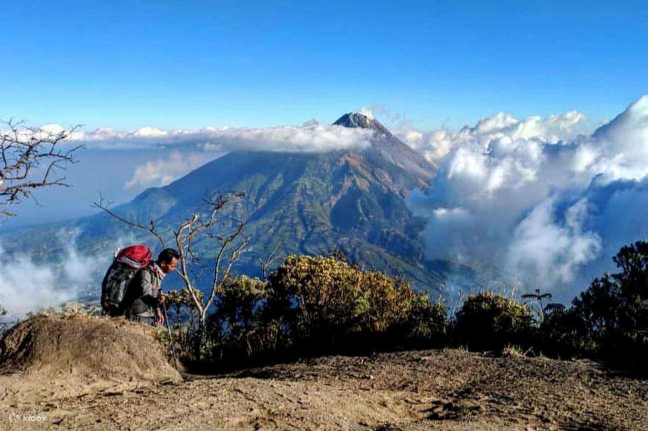 Mount merbabu 2025 hike tour