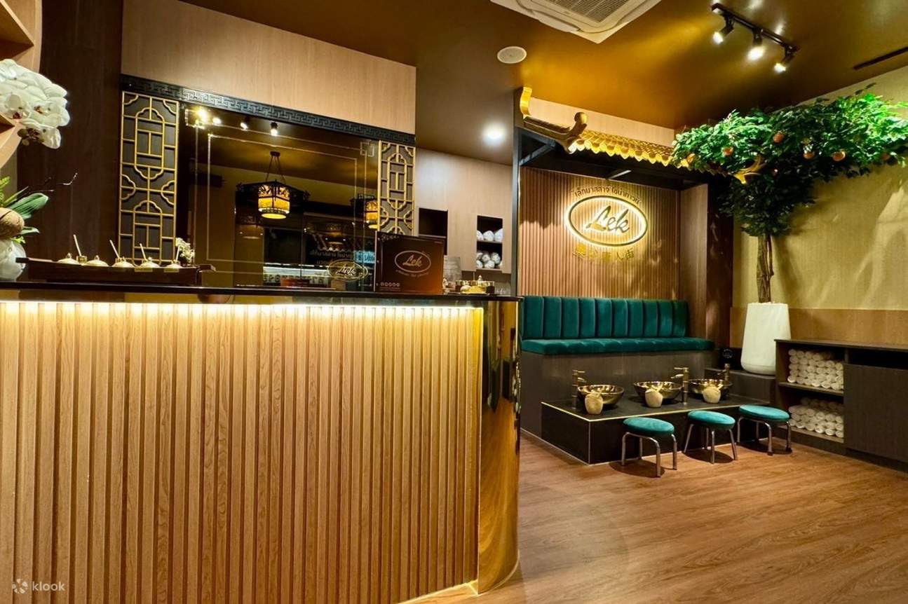 Lek Massage at Chinatown Experience in Bangkok