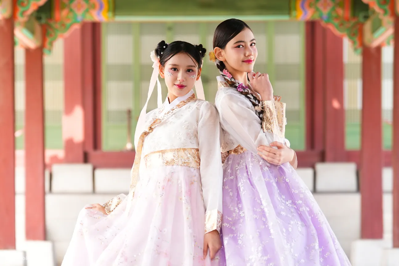 2️⃣THEME HANBOK - FUSION HANBOK