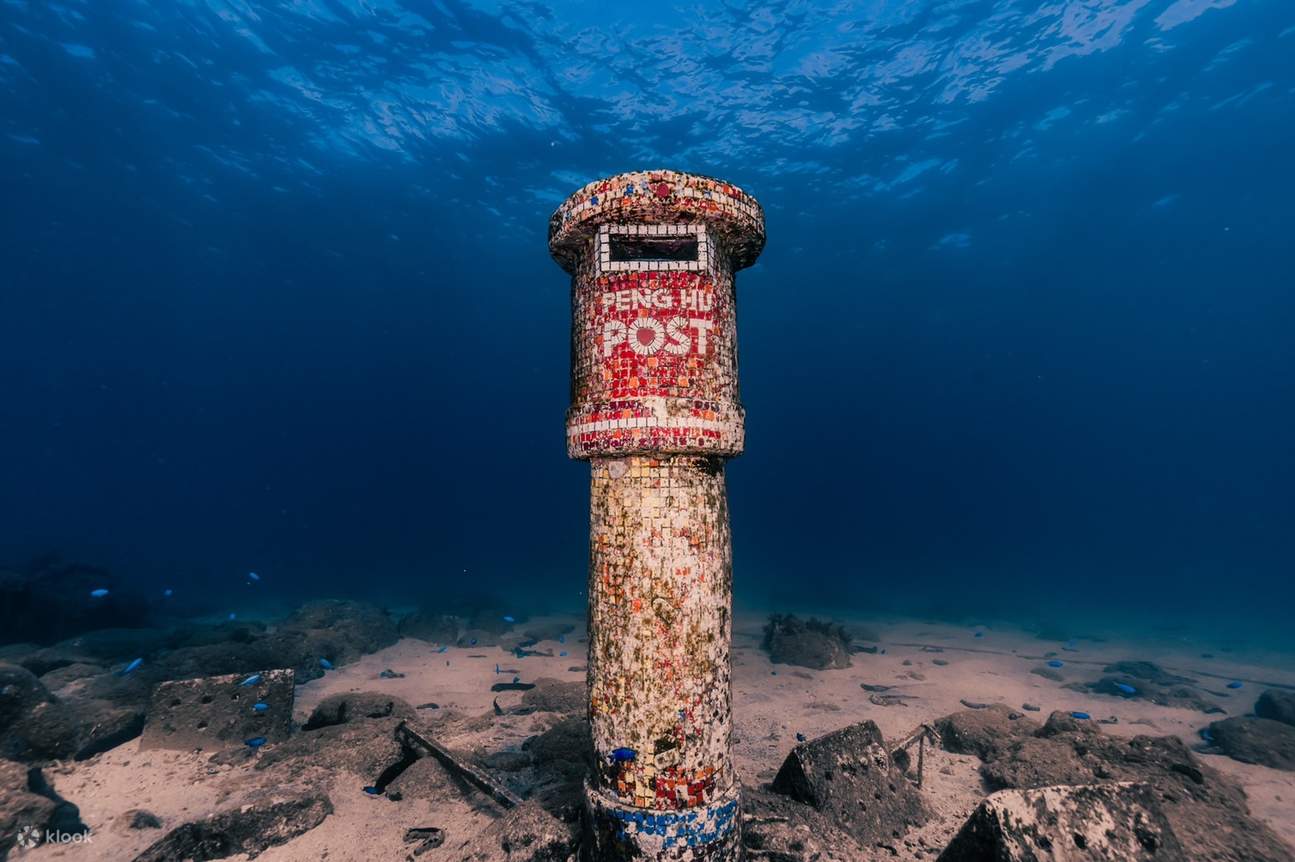 Snorkeling alla cassetta postale sottomarina di Penghu