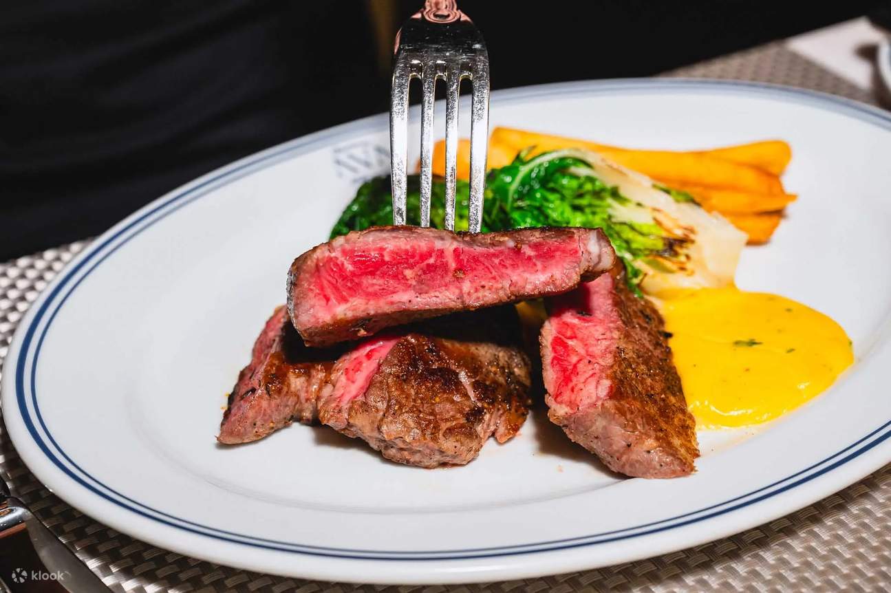 Buffet at AVA Brasserie, InterContinental Bangkok Sukhumvit