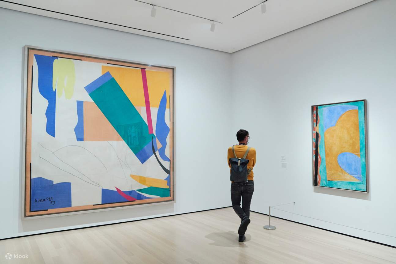 Modern art outlet museum