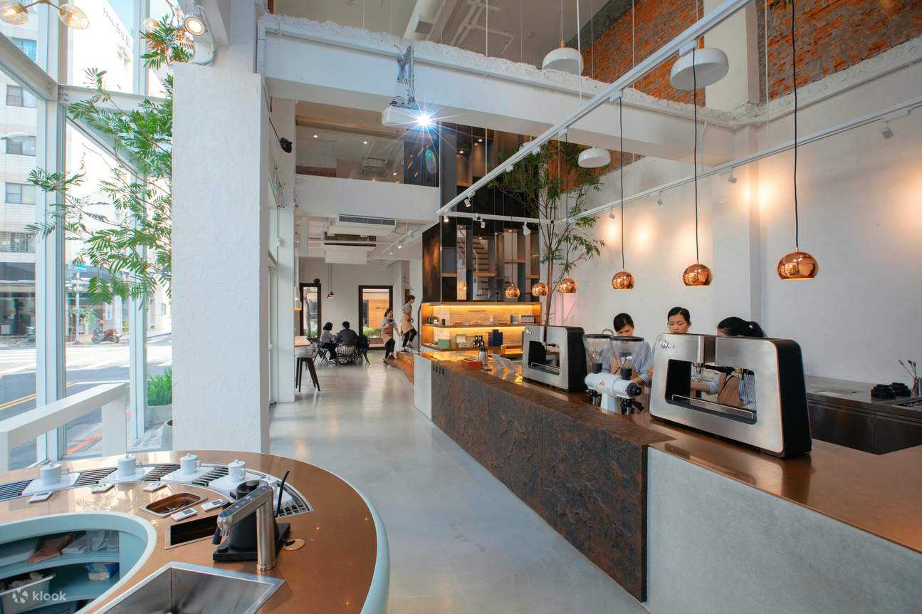 Eat tea at Sanqian｜MRT Shui’an Palace Station