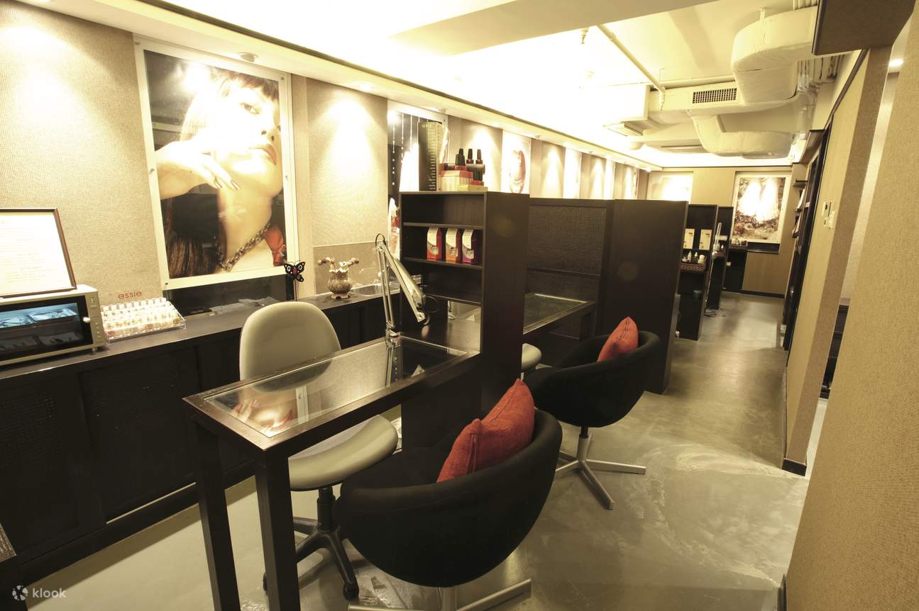 เอสเซนเชี่ยลสปา