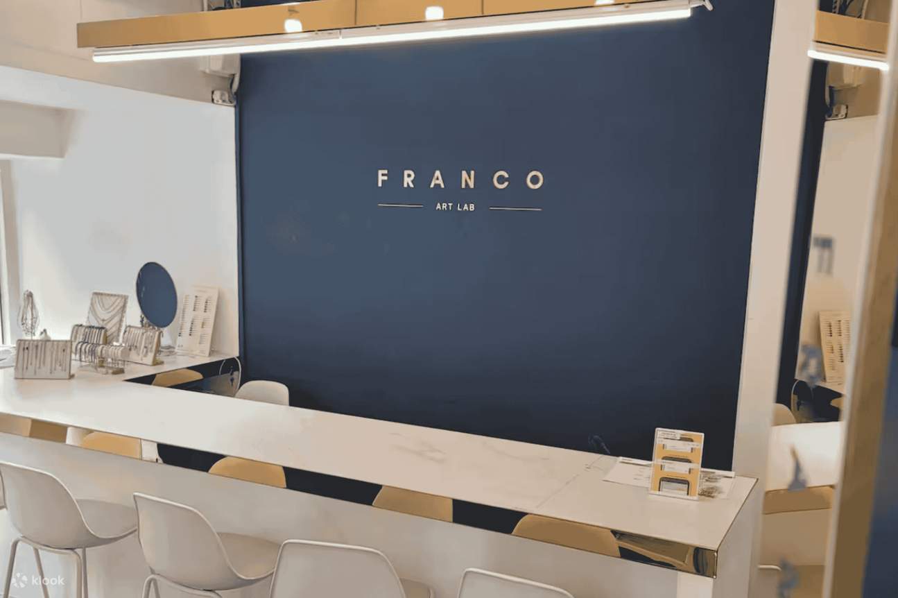 Kelas Satu Hari Membuat Gelang Unik di Gangnam