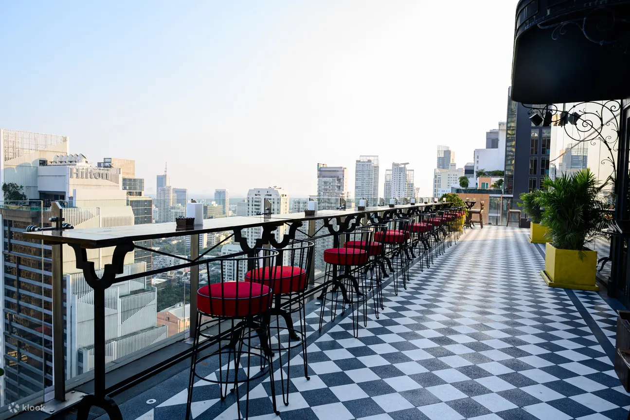 Mojjo 屋顶酒廊及酒吧 Skyview 酒店