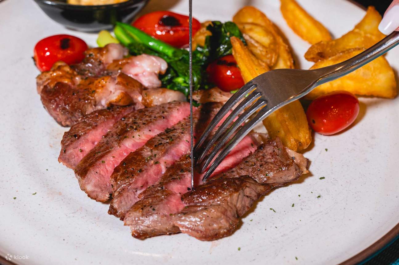 Deja Brew Lifestyle Cafe presso il Centara Life Hotel Bangkok Phra Nakhon