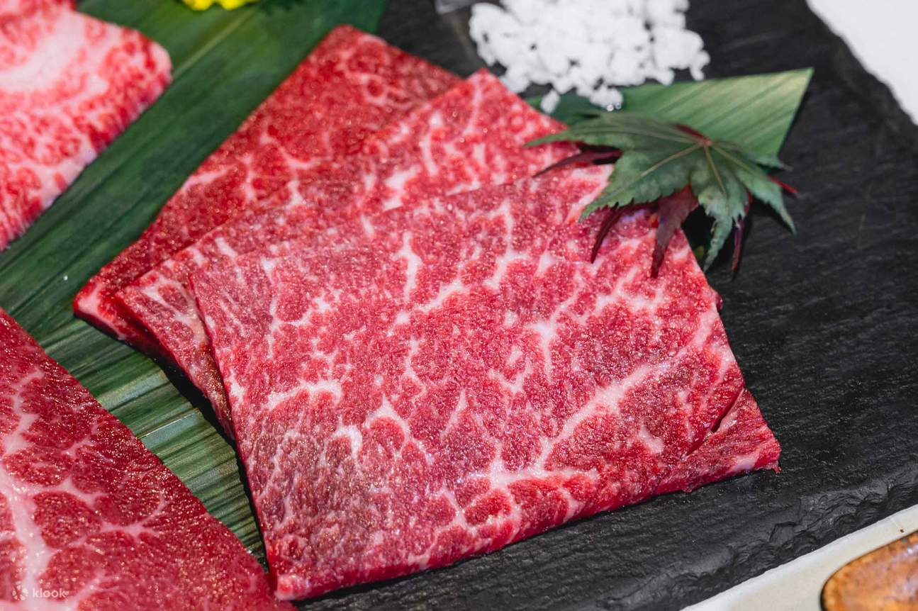 TORA Yakiniku x Cafe Crystal Design Center