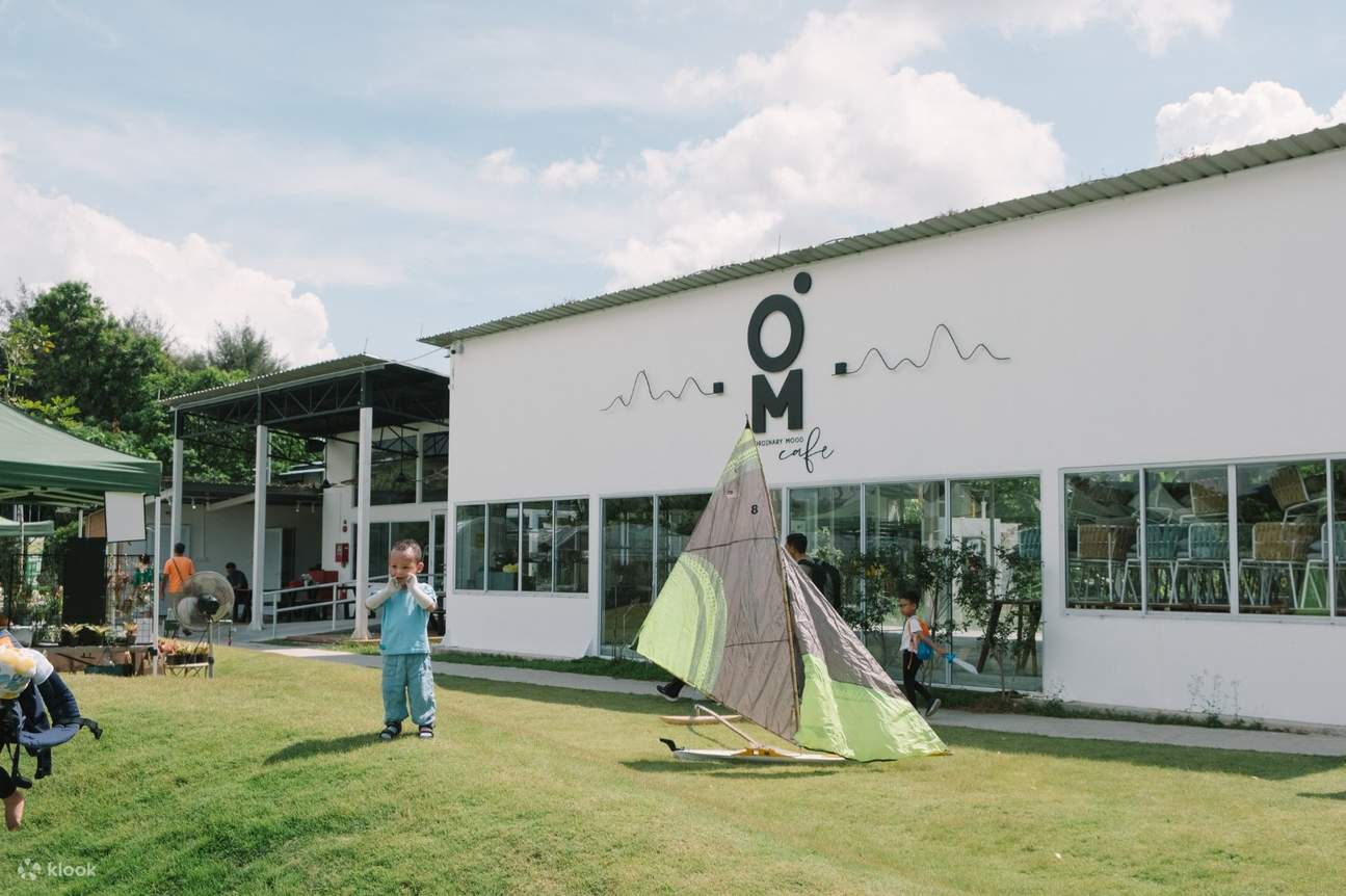 新加坡Orang Pulau的海岸漫步、美食和故事