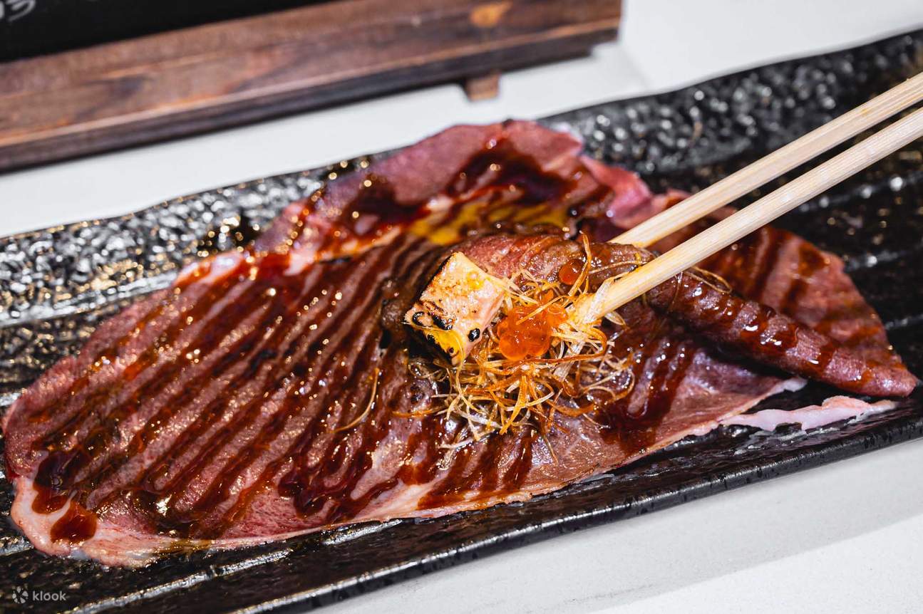 TORA Yakiniku x Cafe Crystal Design Center