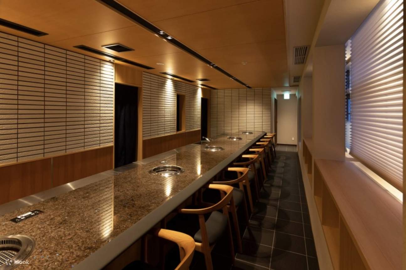 เคียว ยากินิคุ ฮิโระ ปอนโตะโชเบ็ตเต (Kyoyakiniku Hiro Pontochobettei) - ยากินิคุใน เกียวโต