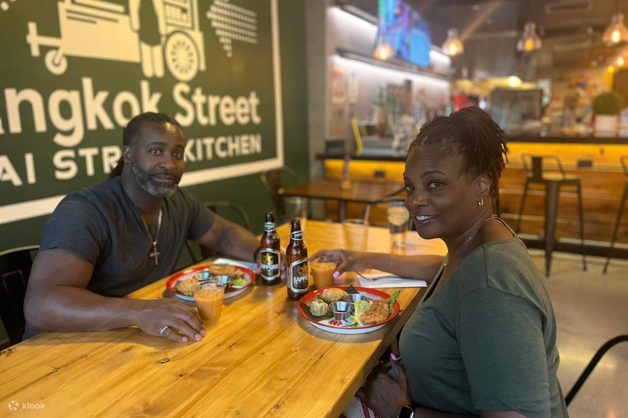 Fremont Culinary with Food Tastings Walking Tour in Las Vegas - Klook