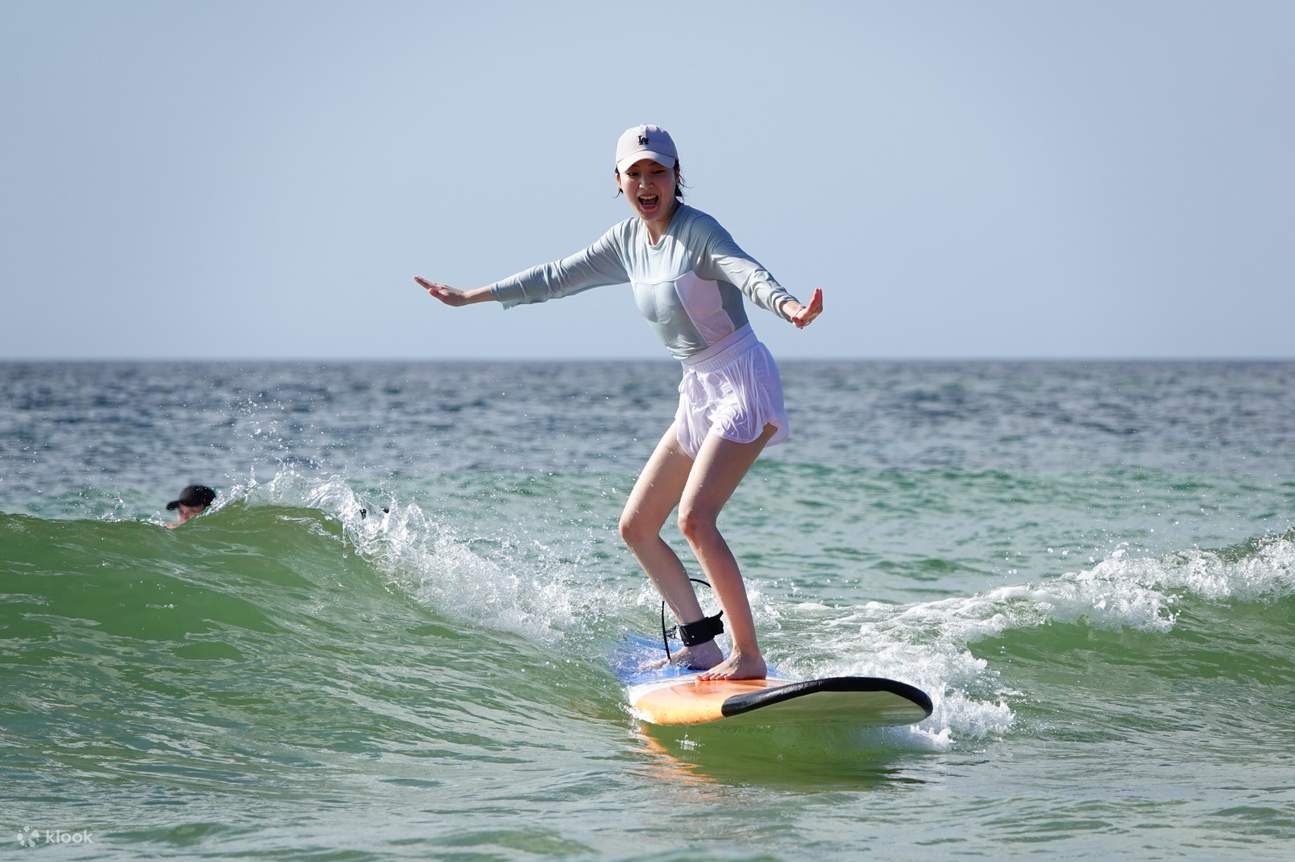 [Jeju/Aewol] Beginner Surfing Lesson Package