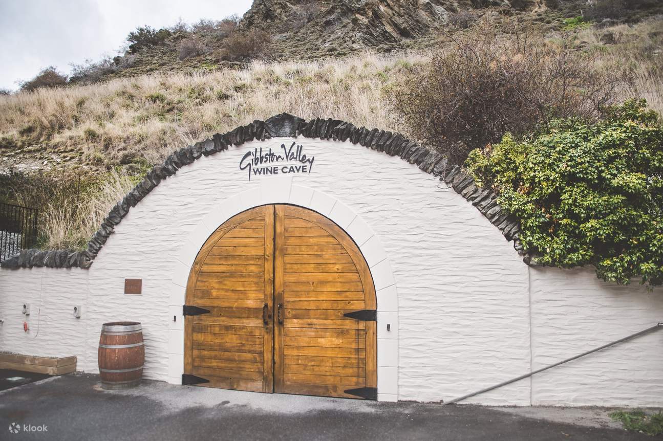 ถ้ำเก็บไวน์ใต้ดิน