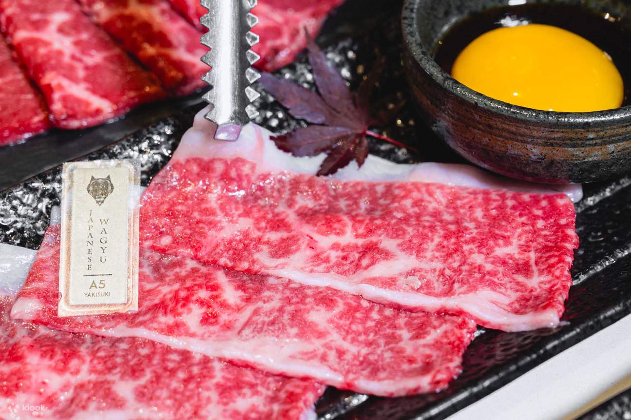 TORA Yakiniku x Cafe Crystal Design Center