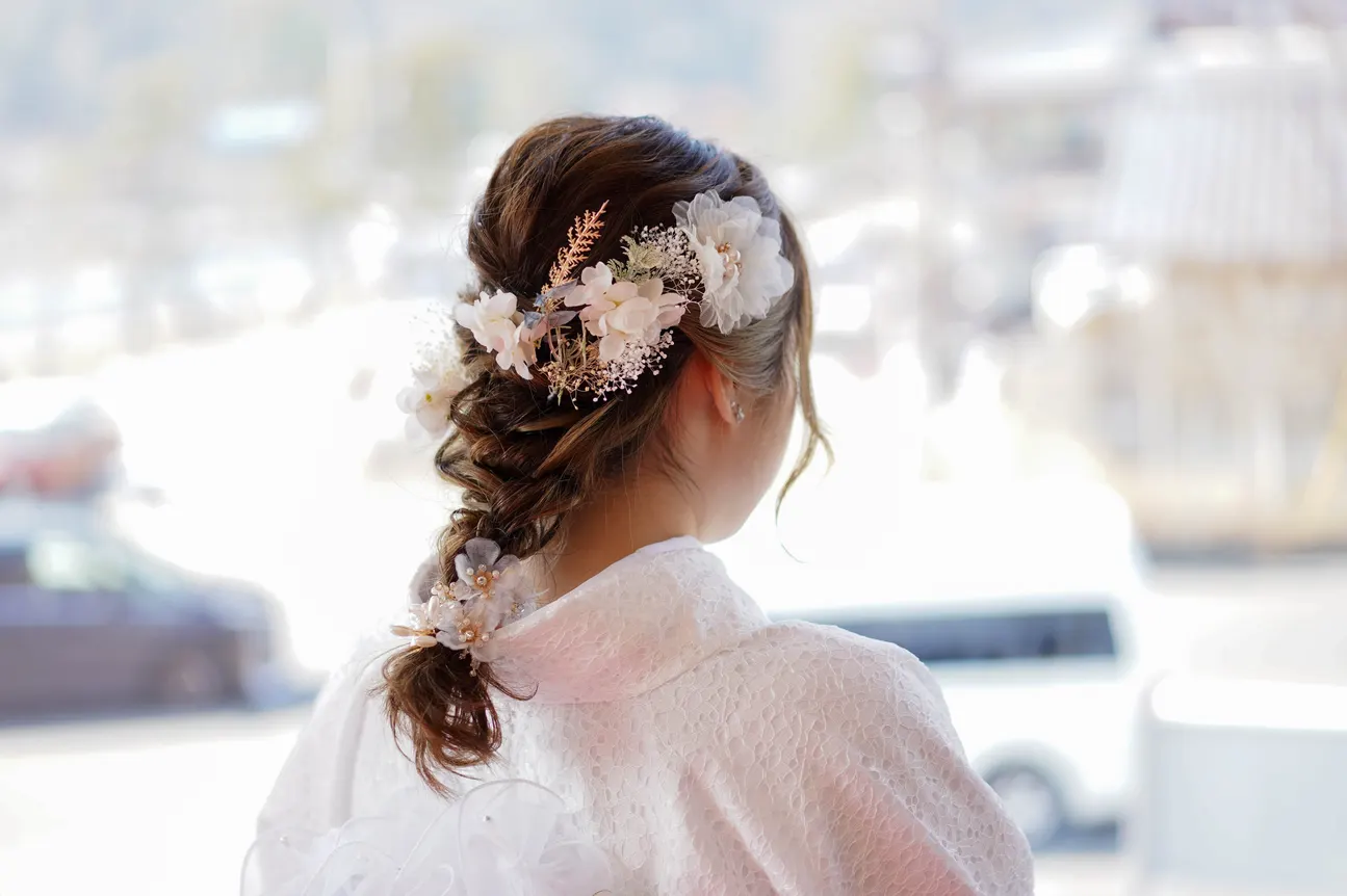 Kimono rental Choose from a wide variety of kimonos, including lace kimonos, Taisho Romantic kimonos, and furisode! Hair styling included & unlimited hair accessories (Tokyo/Asakusa Aiwafuku 1st Store)