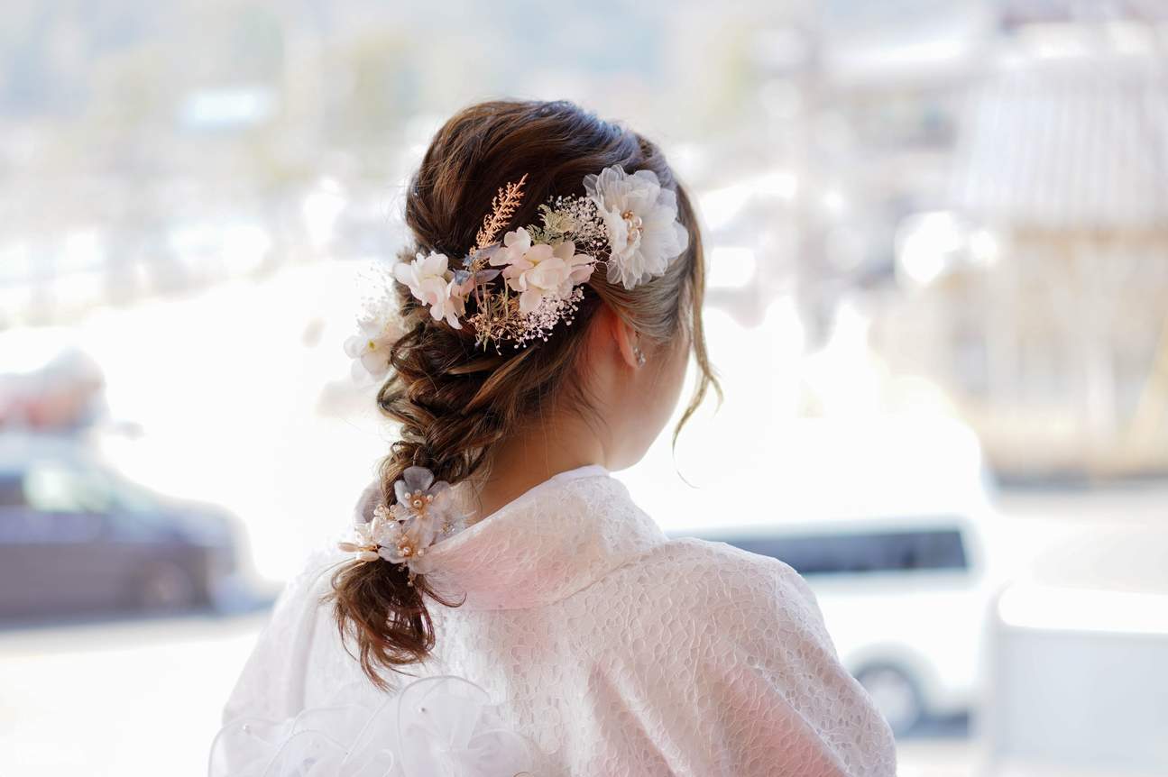 Location de kimono : choisissez parmi une vaste gamme de kimonos en dentelle, de style Taisho Roman ou de furisodes ! Comprend la coiffure et l'utilisation illimitée de décorations pour cheveux (Offre Tokyo/Asakusa Aiwa-fuku 1st branch)