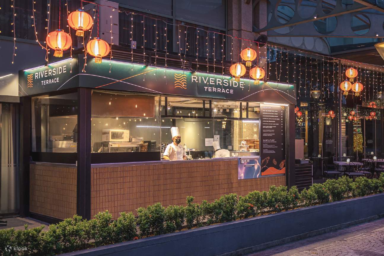 Riverside Terrace tại Grand Copthorne Waterfront