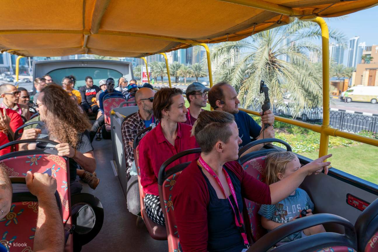 Sharjah Sightseeing-Bus-Kunde