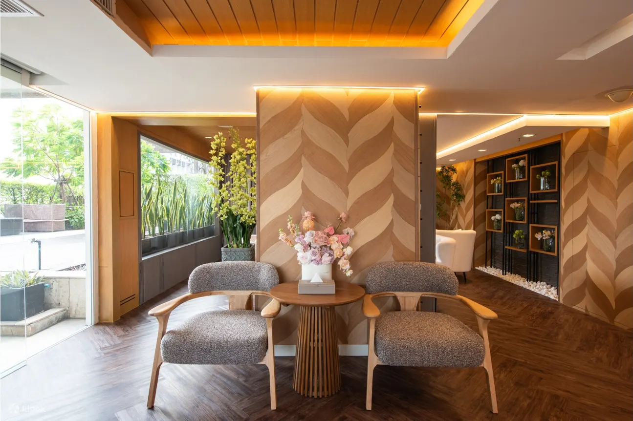 曼谷 Sivatel Hotel Phloen Chit 的 Heavena Wellness & Spa