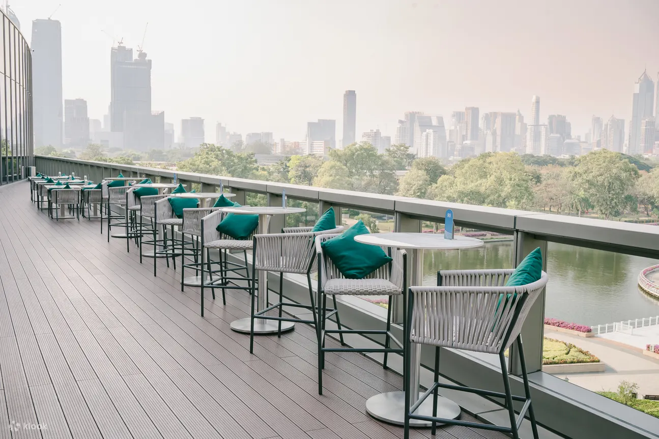诗丽吉王后国家会议中心 Vanage Point 自助餐厅