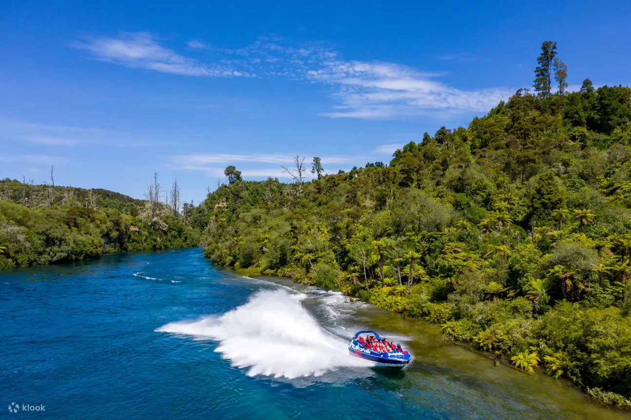 Huka Falls Jet Boat Ride in Taupo
