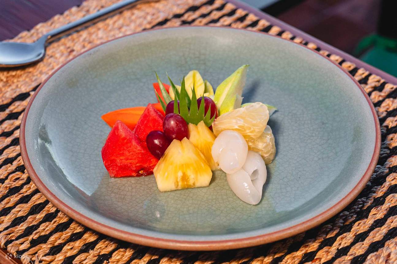 チャクラボンセ・ヴィラズ・リバーサイド・タイ・ダイニング