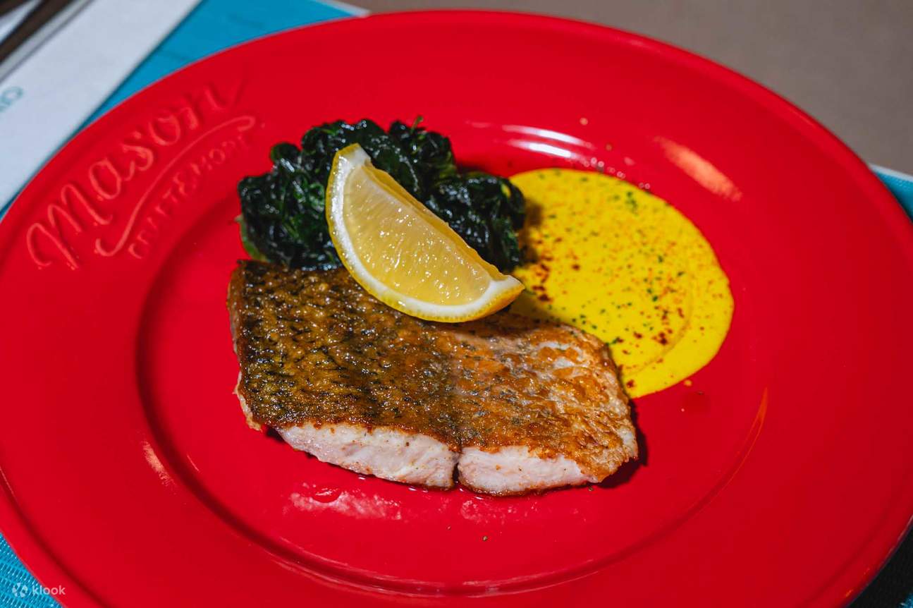 Deja Brew Lifestyle Cafe at Centara Life Hotel Bangkok Phra Nakhon