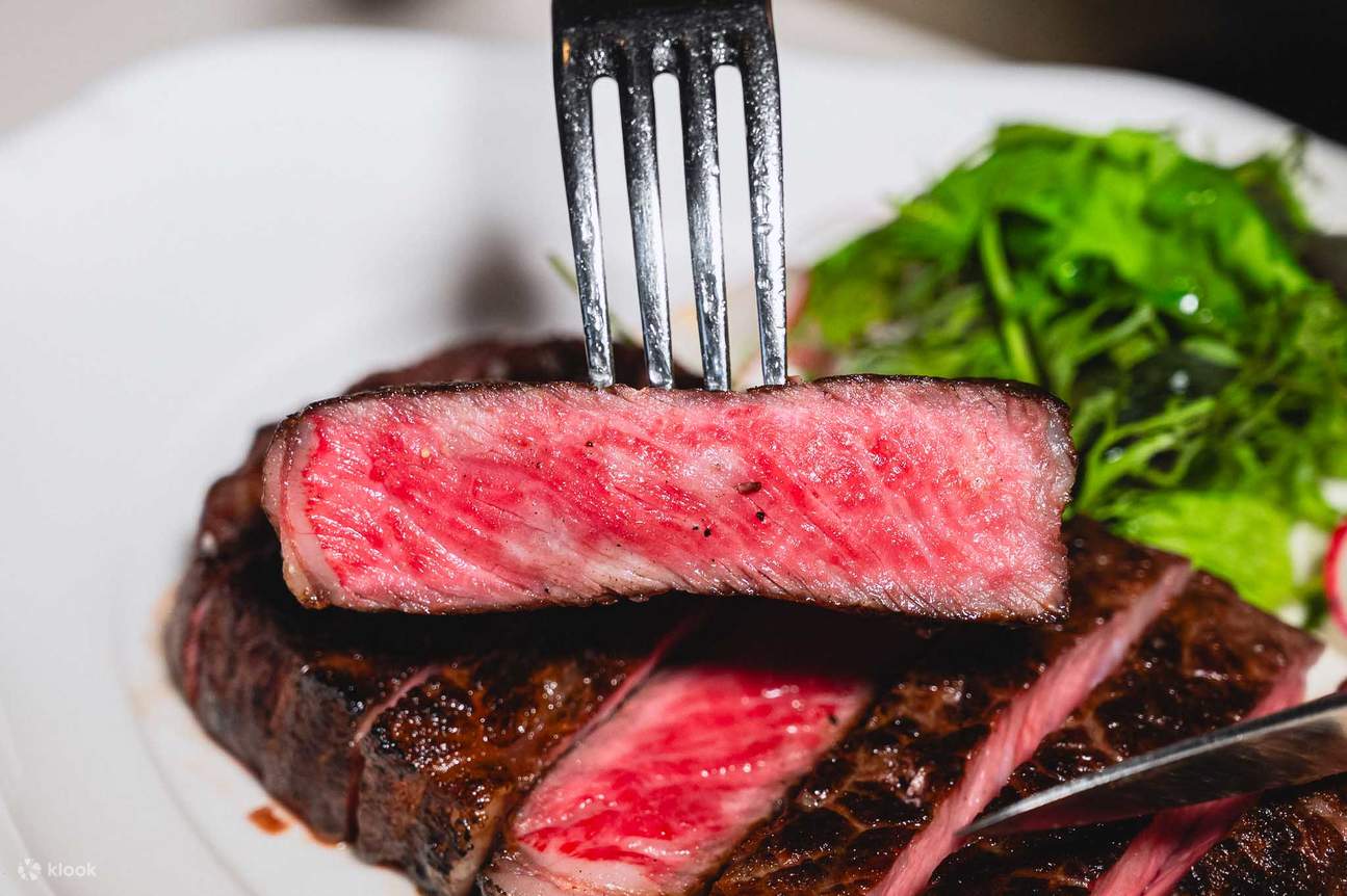 The Standard Grill at The Standard, Bangkok Mahanakhon