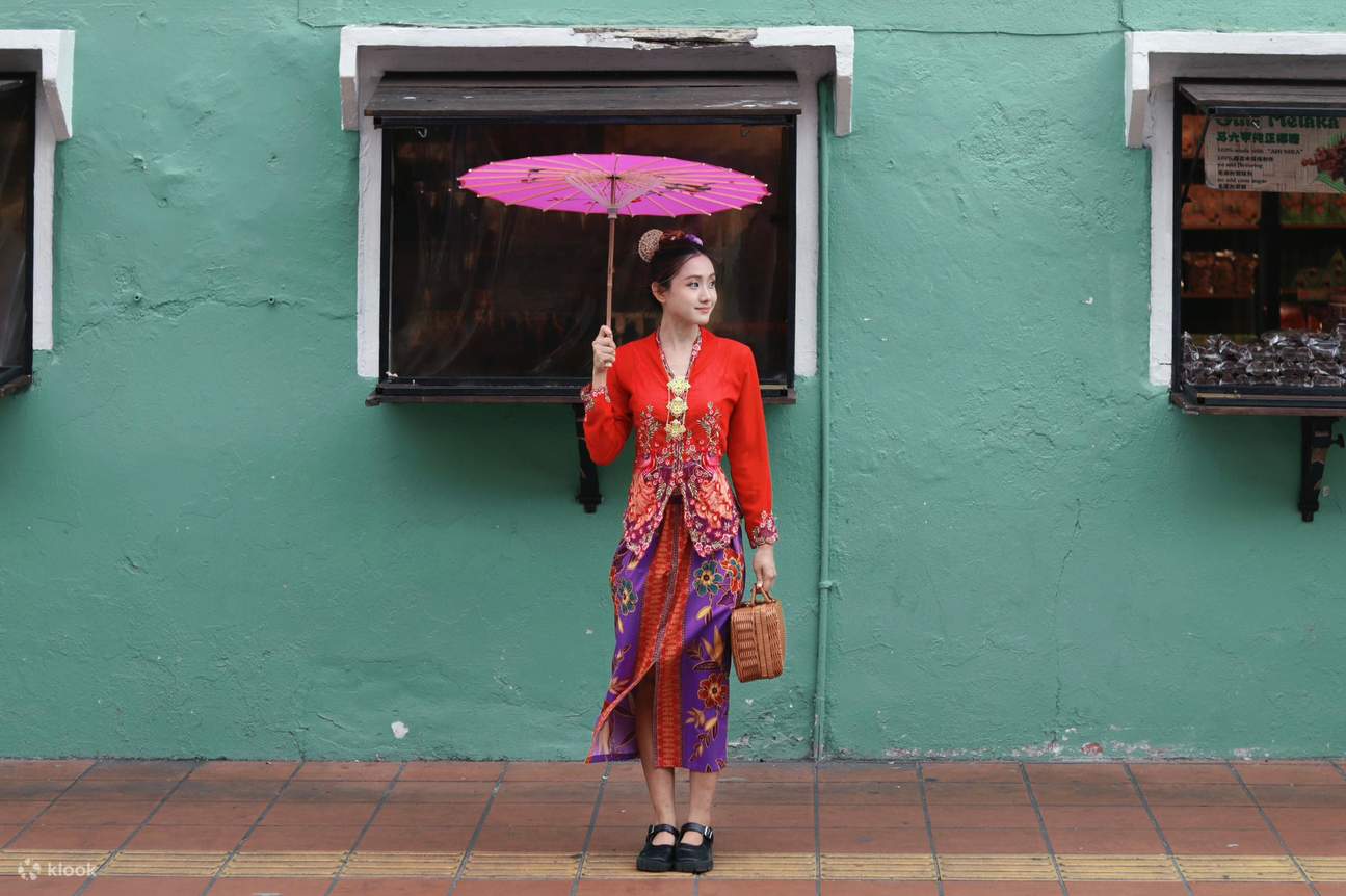 Traditional Costume Experience in Malacca