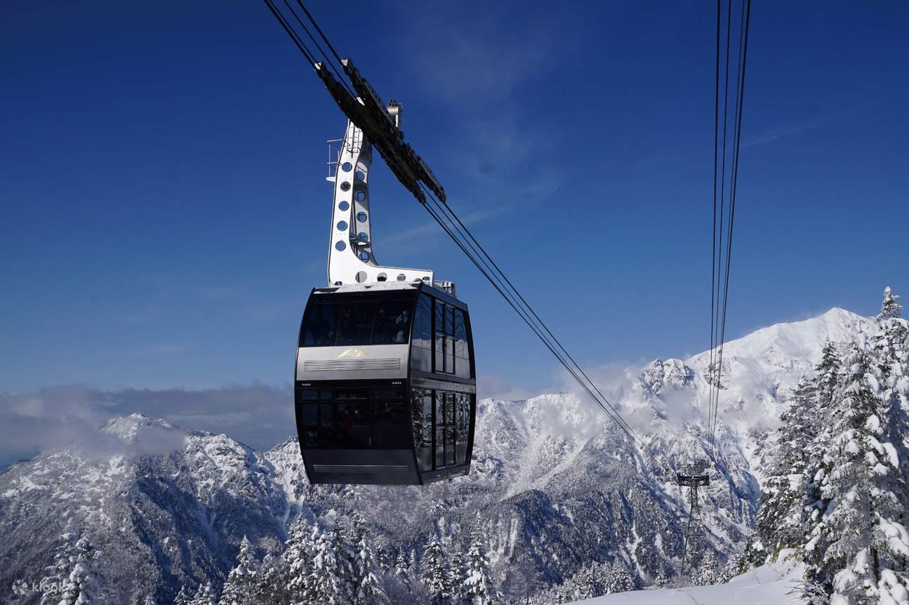 Magnificent Winter Scenery: Shin-Hotaka Ropeway and Snow Corridor