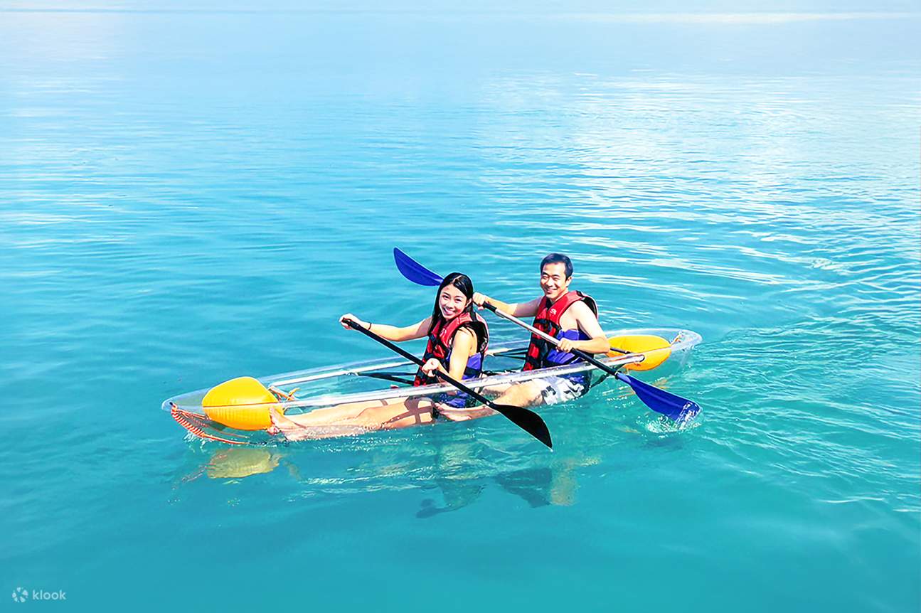 澎湖: Tour một ngày đến đảo nhiệt đới Đại Thương - Thỏa sức vui chơi trên đảo Đại Thương & Khám phá bí mật Cô Bà T嶼 & Tận hưởng các hoạt động vui chơi trên nước & Thú vui câu cá & Khám phá công viên nổi và các món đặc sản biển địa phương