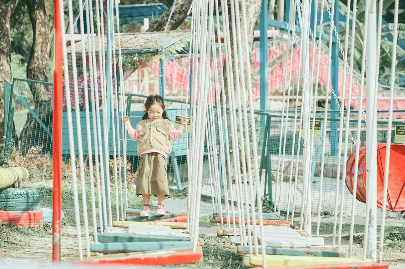 [Aktivitas orangtuaanak] Yuen Long Little White Rabbit Farm Bunny