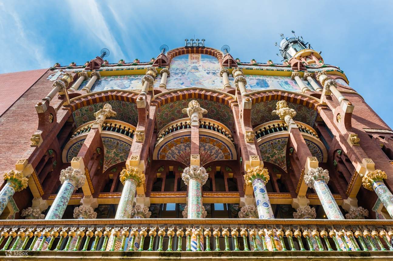 fuori dal Palau de la Música Catalana
