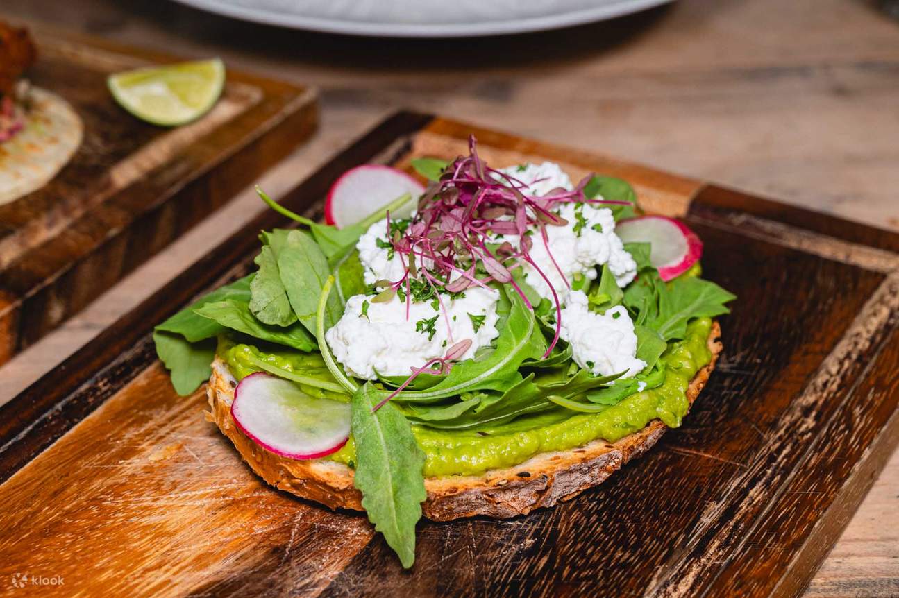 Thai Fusion Dining at Dusit Gourmet, Baan Dusit Thani (BTS Saladaeng)