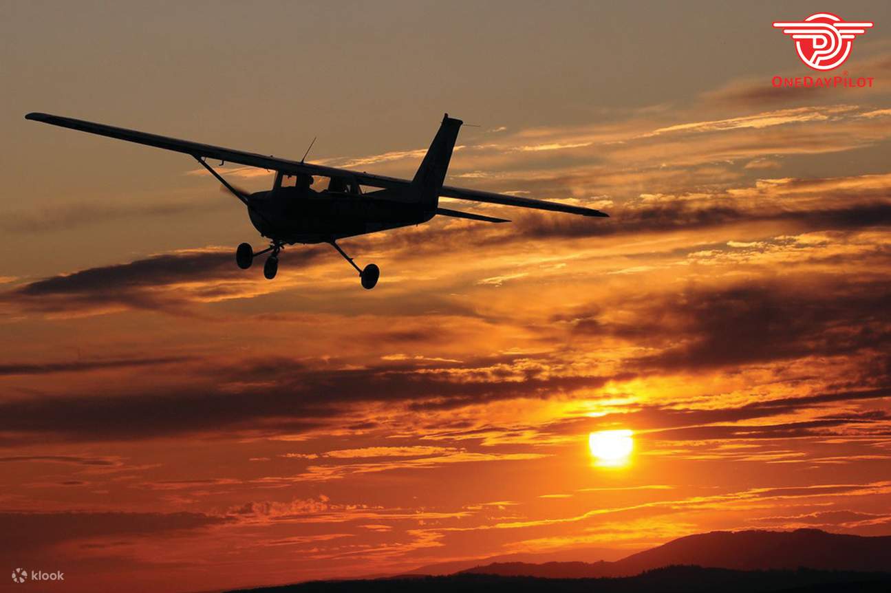 Trải Nghiệm 1 Ngày Làm Phi Công Tại Kuala Lumpur