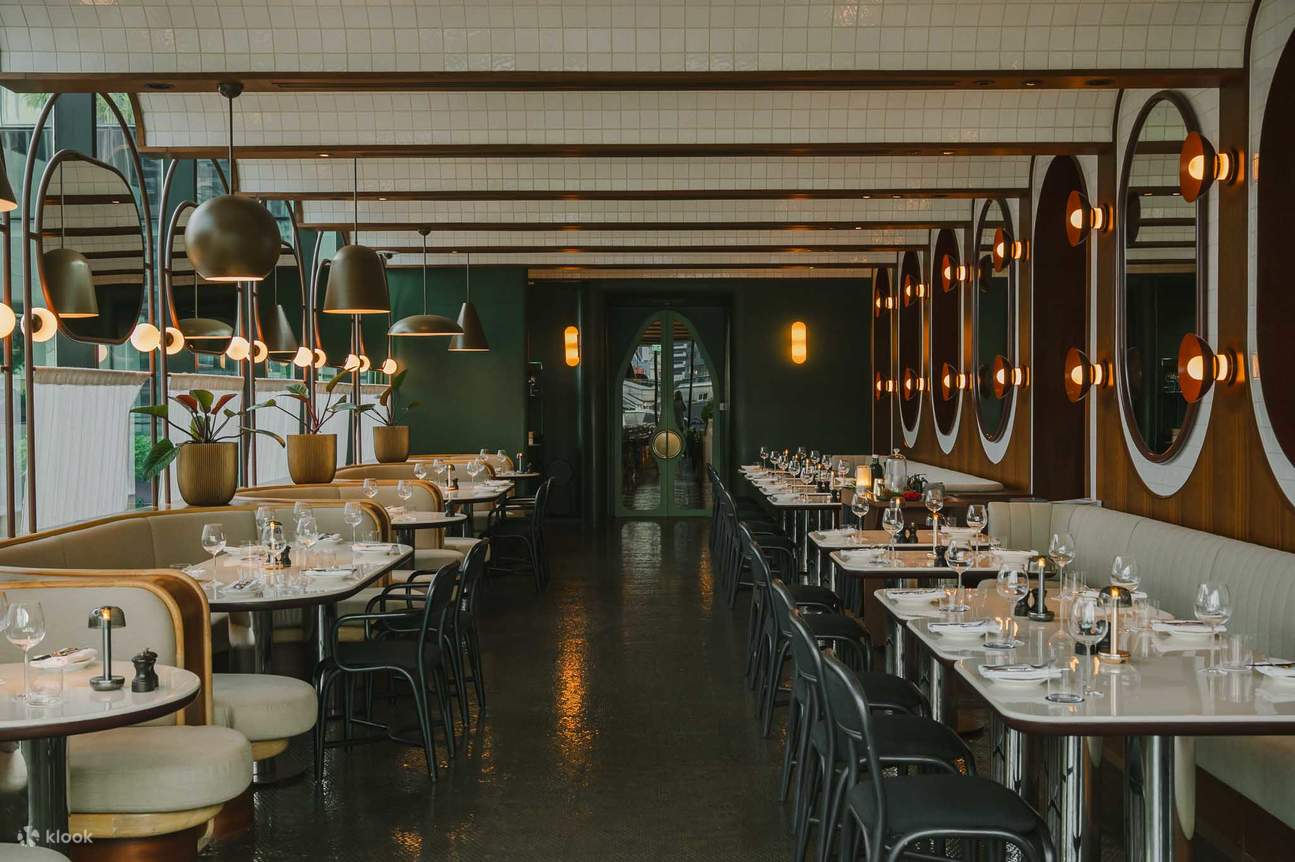 The Standard Grill ที่ The Standard, กรุงเทพฯ ตึกมหานคร