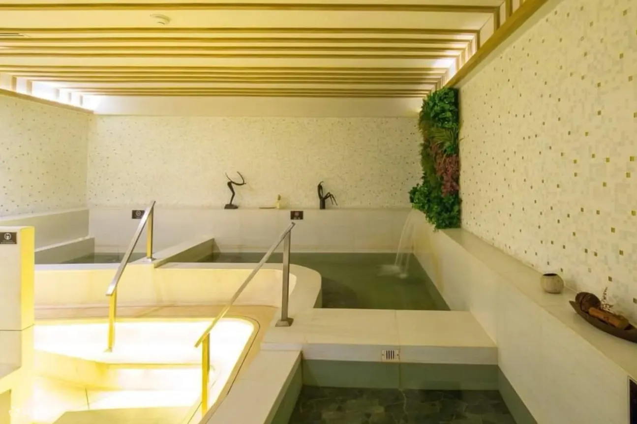 曼谷 Divalux Resort & Spa 的 Praan Spa & Onsen 体验