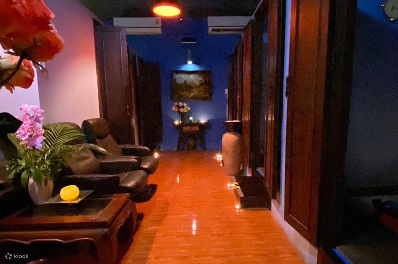 spa hallway